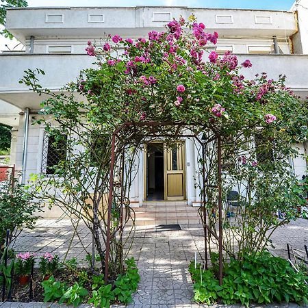 Bucharest Last Minute Accommodation Luaran gambar