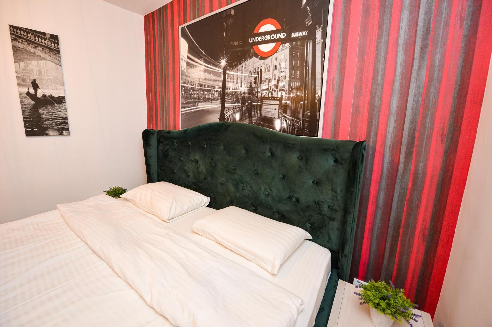Bucharest Last Minute Accommodation Luaran gambar