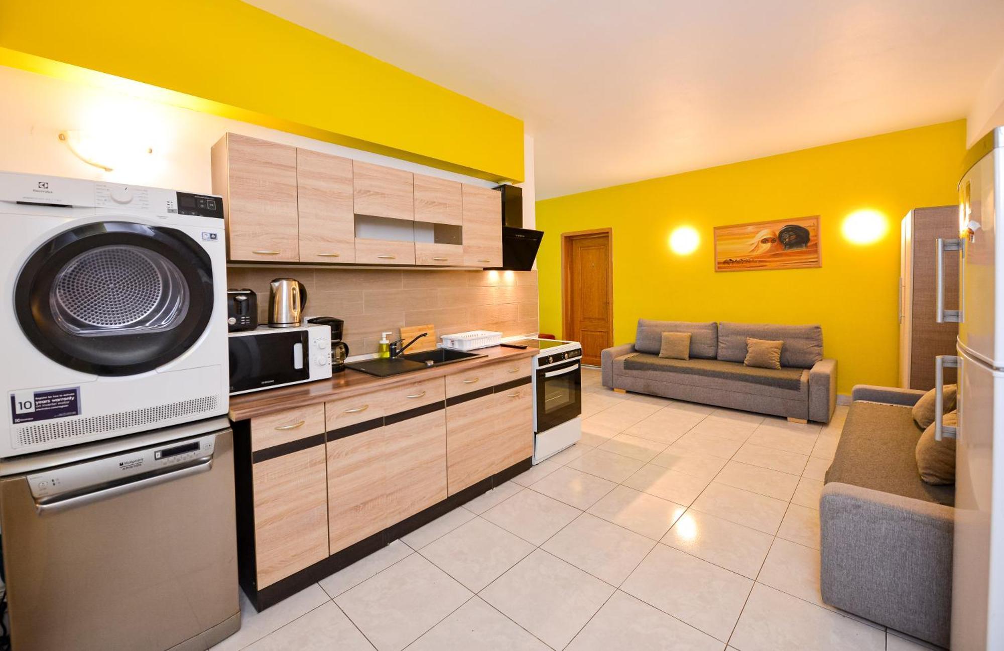 Bucharest Last Minute Accommodation Luaran gambar